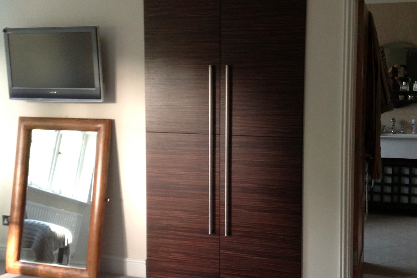 made to measure built in bedroom wardrobes
